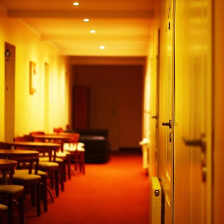 ジャリ Kardamon Bed & Breakfast エクステリア 写真